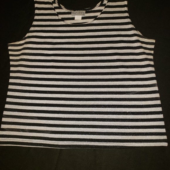 Tank - Picture 3 of 5